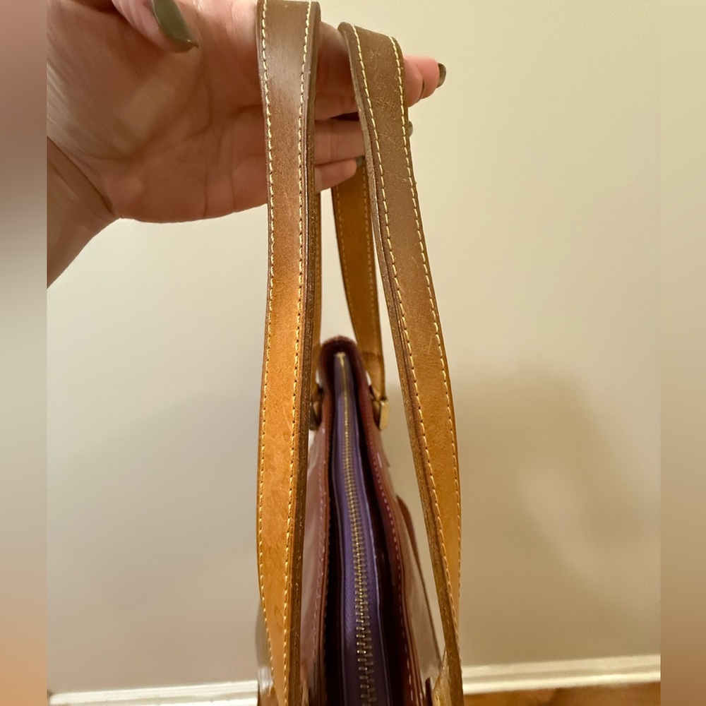 Louis Vuitton Monogram Vernis Bronze Bag. Comes with COA - Picture 10 of 16